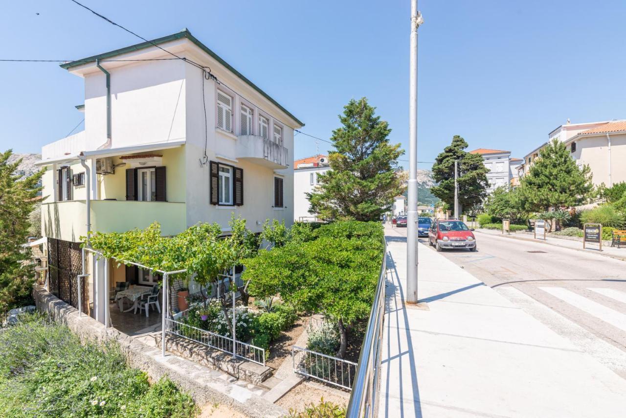 Apartment Luiza With Terrace Башка Экстерьер фото